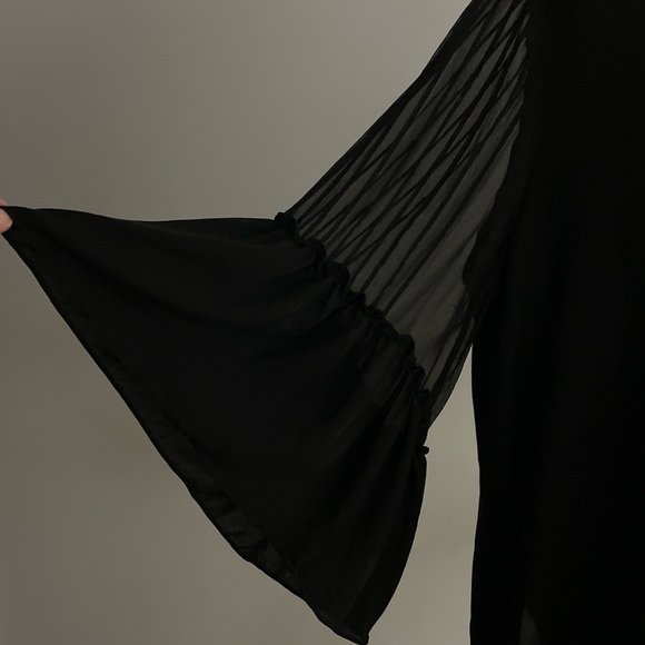 Kobi Halperin Silk Blouse Top Size XL Black Sheer Bell sleeves Popover Witchy - Picture 5 of 12